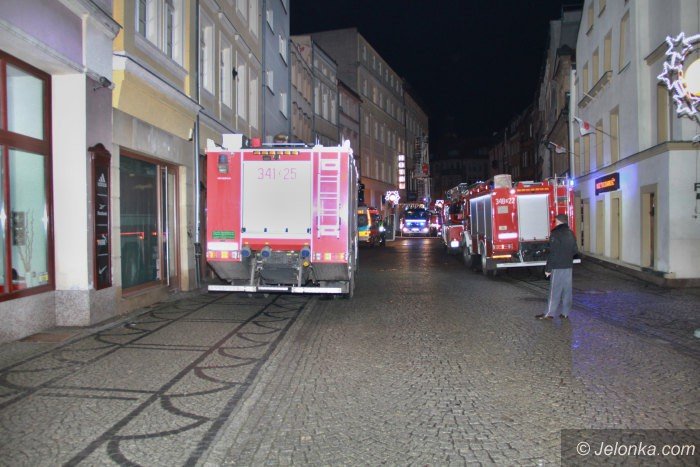pozar-w-hotelu-europa-58-osob-ewakuowano-foto-video-66605