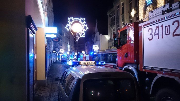 pozar-w-hotelu-europa-58-osob-ewakuowano-foto-video-66605