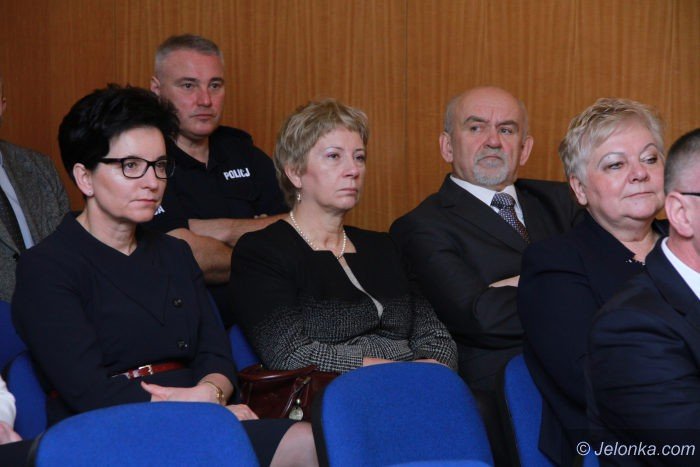 nowe-karetki-dla-pogotowia-ratunkowego-foto-66647