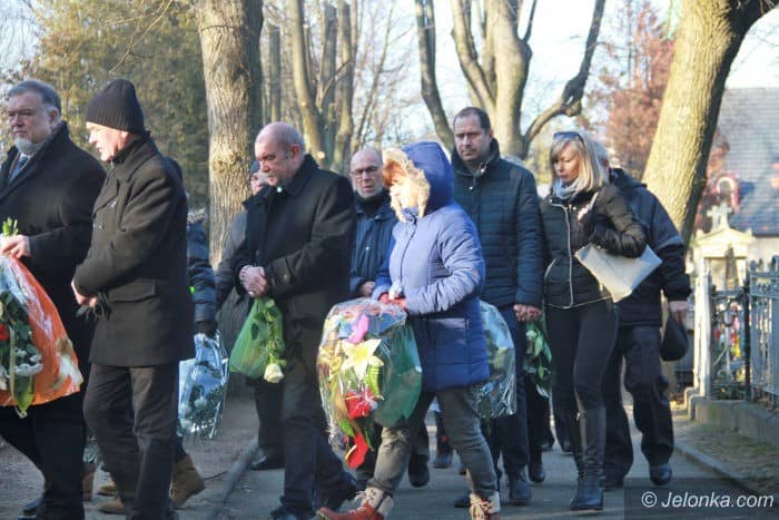 najblizsi-przyjaciele-i-znajomi-pozegnali-tadeusza-siwka-foto-66661