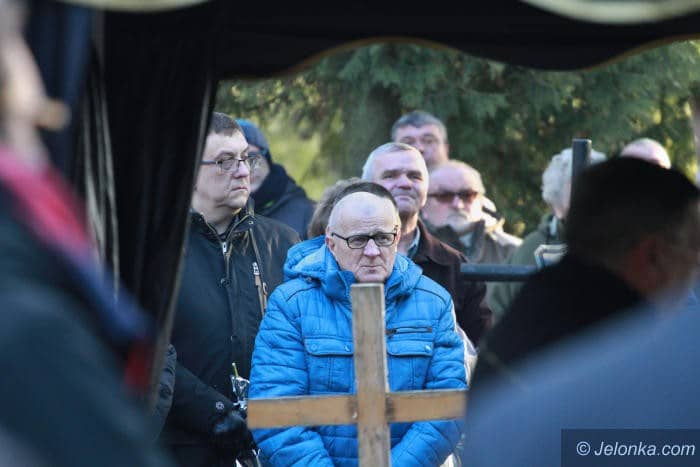 najblizsi-przyjaciele-i-znajomi-pozegnali-tadeusza-siwka-foto-66661