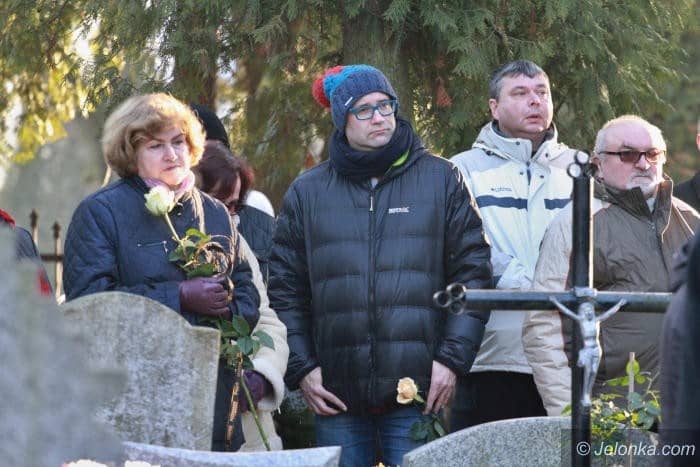 najblizsi-przyjaciele-i-znajomi-pozegnali-tadeusza-siwka-foto-66661