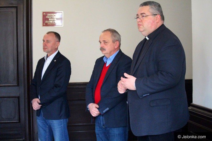 zaproszenie-na-karkonoski-orszak-trzech-kroli-foto-66724