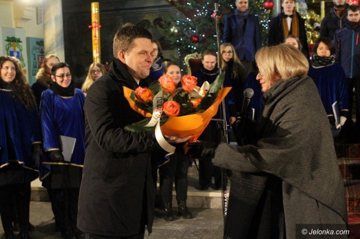 wspolne-koledowanie-z-wrocawskimi-chorami-foto-66751