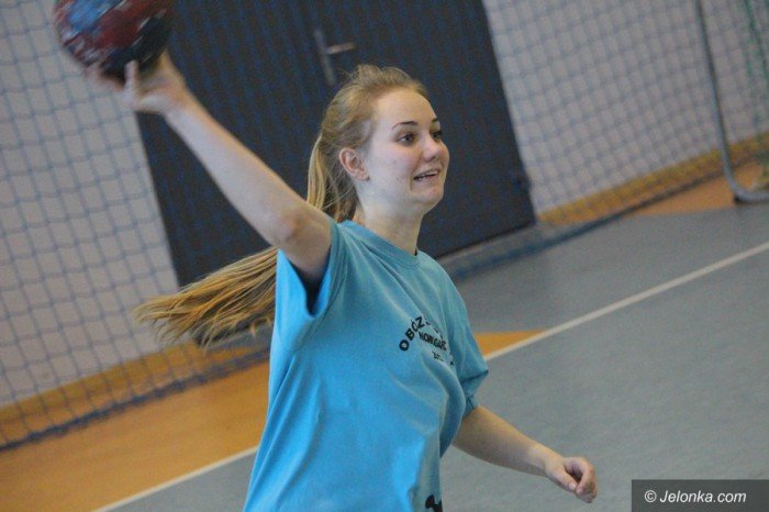 juniorki-powalcza-w-gliwicach-foto-66772