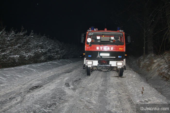w-wojcieszycach-zderzyy-sie-dwa-samochody-foto-66774
