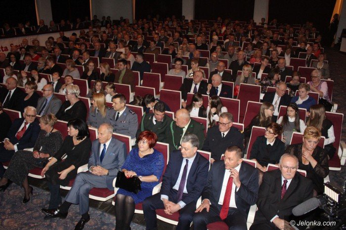 uroczysta-sesja-pena-wzruszen-foto-66818