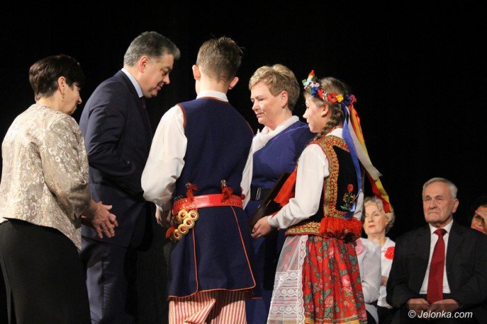 uroczysta-sesja-pena-wzruszen-foto-66818