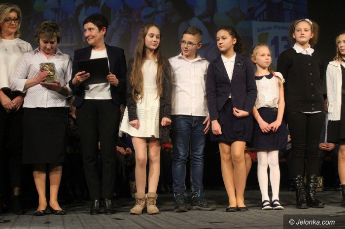uroczysta-sesja-pena-wzruszen-foto-66818