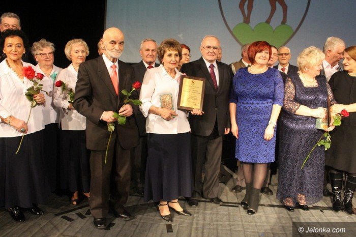 uroczysta-sesja-pena-wzruszen-foto-66818