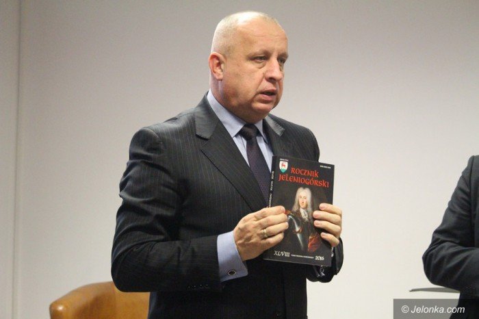 rocznik-jeleniogorski-zaprezentowany-foto-66861