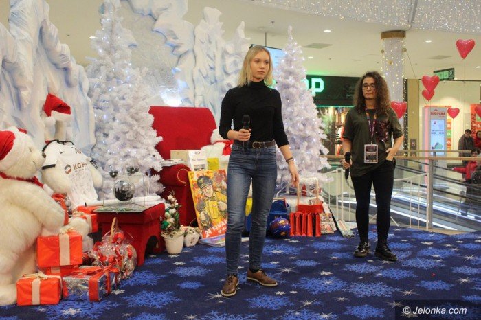 jeleniogorzanie-wspieraja-wosp-foto-66867