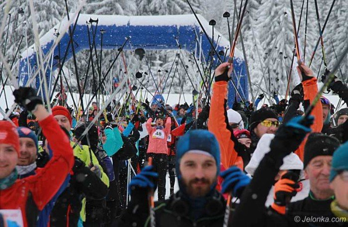 w-jakuszycach-pobiegli-dla-wosp-foto-66875