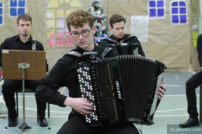 tak-graa-orkiestra-serc-w-mysakowicach-foto-66876