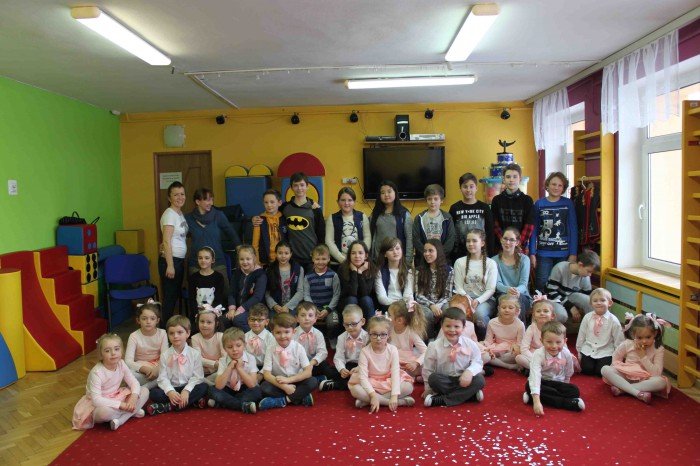 maska-i-trzeci-dzwonek-w-okraglaczku-foto-66901