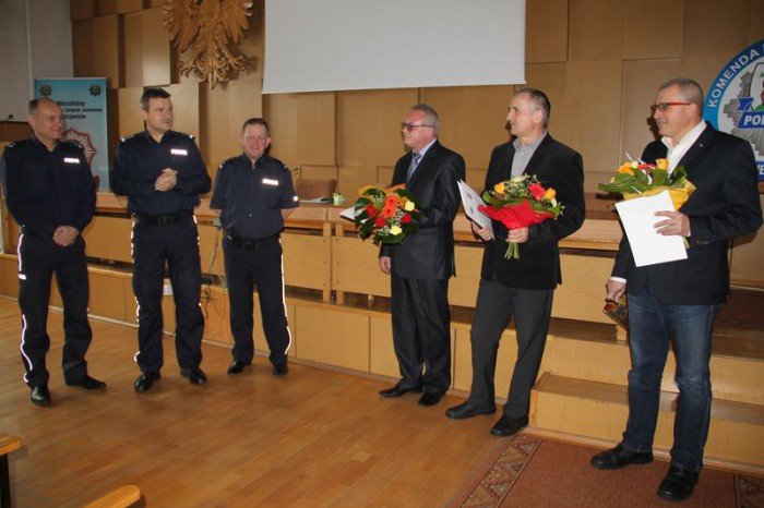 pozegnali-sie-ze-suzba-foto-66916