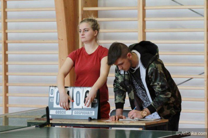 turniej-szko-srednich-w-tenisie-stoowym-foto-66932