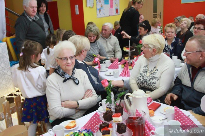 w-promyczku-pamietali-o-babciach-i-dziadkach-foto-66945