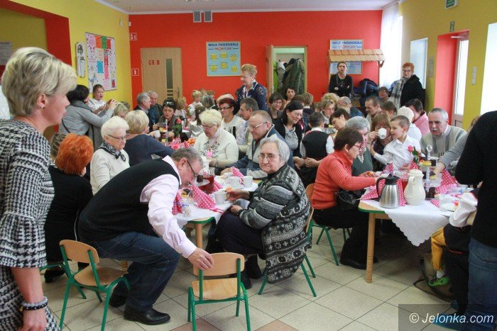 w-promyczku-pamietali-o-babciach-i-dziadkach-foto-66945