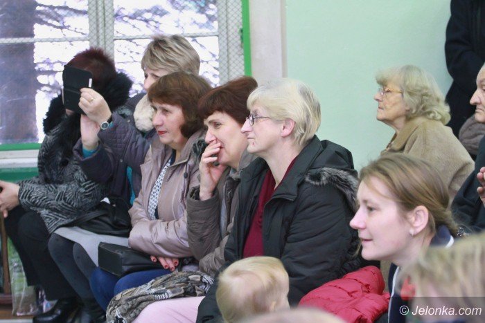 przedszkolaki-z-mysakowic-zaprosiy-babcie-i-dziadkow-foto-66961