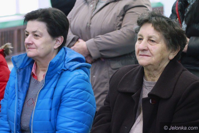 przedszkolaki-z-mysakowic-zaprosiy-babcie-i-dziadkow-foto-66961