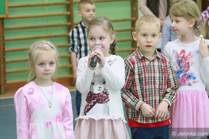 przedszkolaki-z-mysakowic-zaprosiy-babcie-i-dziadkow-foto-66961