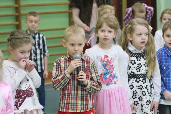 przedszkolaki-z-mysakowic-zaprosiy-babcie-i-dziadkow-foto-66961