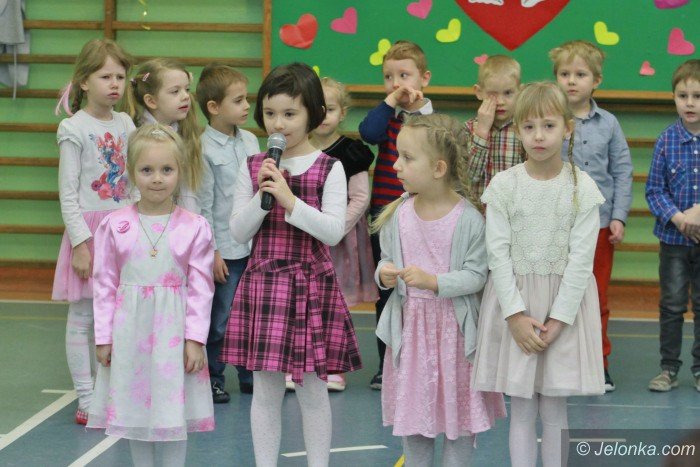 przedszkolaki-z-mysakowic-zaprosiy-babcie-i-dziadkow-foto-66961