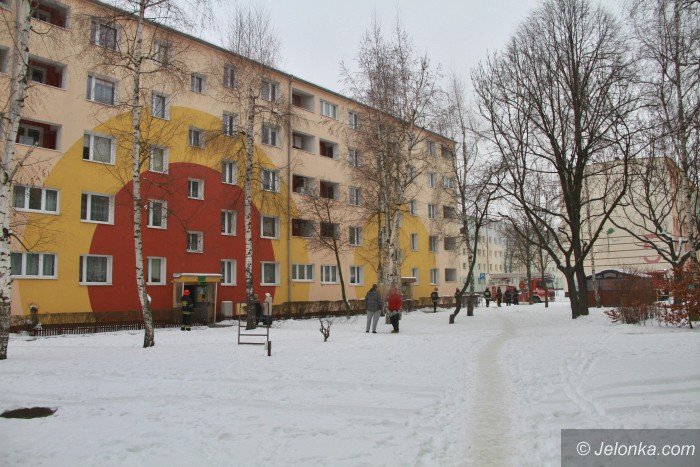 ewakuacja-mieszkancow-bloku-przy-szymanowskiego-foto-67000