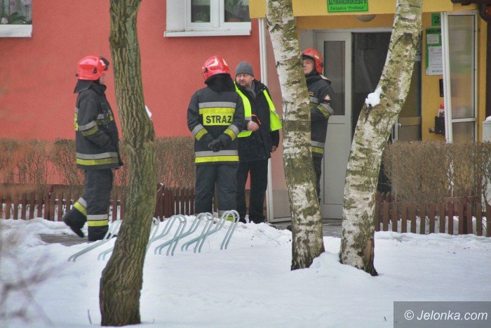 ewakuacja-mieszkancow-bloku-przy-szymanowskiego-foto-67000