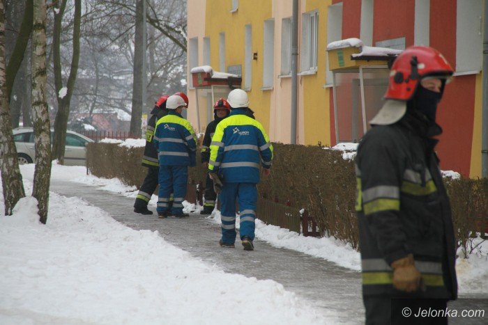 ewakuacja-mieszkancow-bloku-przy-szymanowskiego-foto-67000