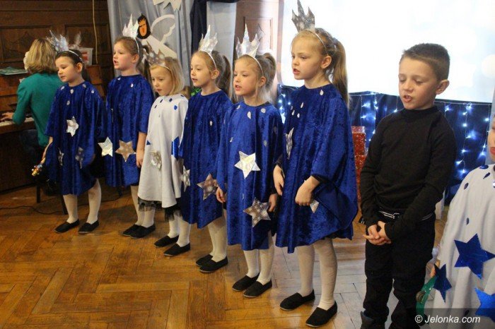 integracja-przedszkolakow-przy-koledach-i-pastorakach-foto-67028