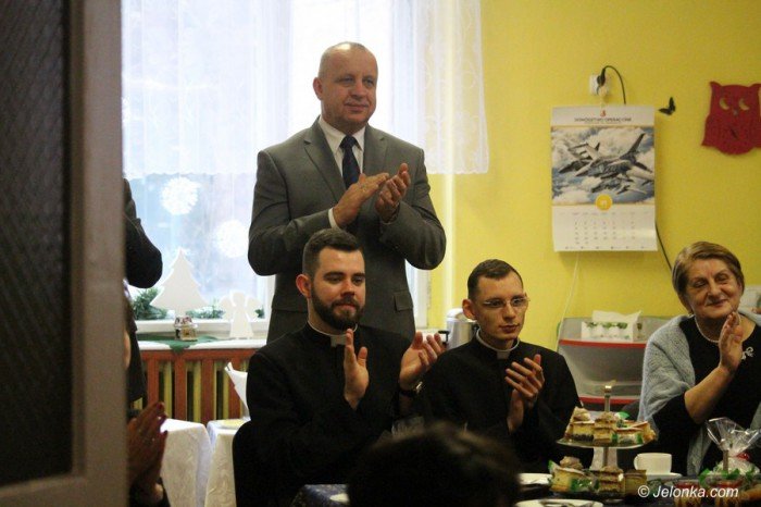 integracja-przedszkolakow-przy-koledach-i-pastorakach-foto-67028