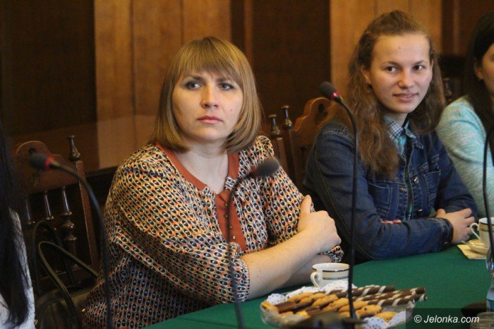 studenci-z-ukrainy-goscili-w-jeleniej-gorze-foto-67060