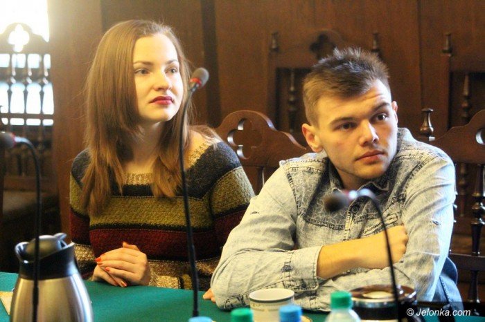 studenci-z-ukrainy-goscili-w-jeleniej-gorze-foto-67060