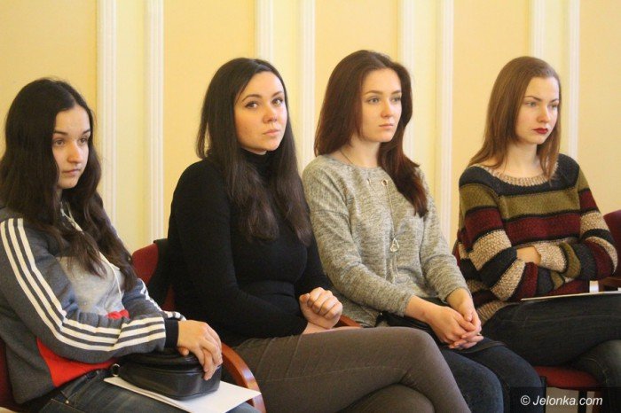 studenci-z-ukrainy-goscili-w-jeleniej-gorze-foto-67060