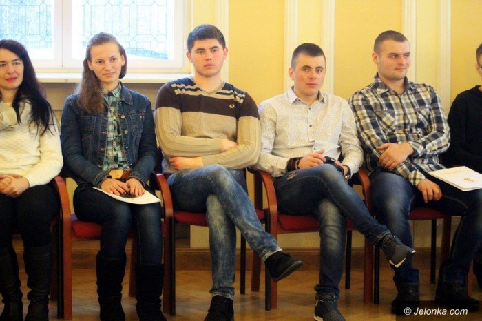 studenci-z-ukrainy-goscili-w-jeleniej-gorze-foto-67060