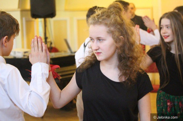 studenci-z-ukrainy-goscili-w-jeleniej-gorze-foto-67060