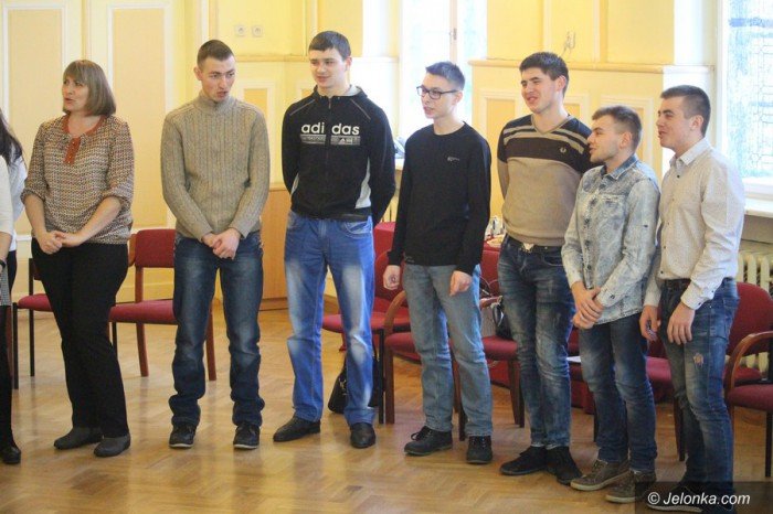studenci-z-ukrainy-goscili-w-jeleniej-gorze-foto-67060