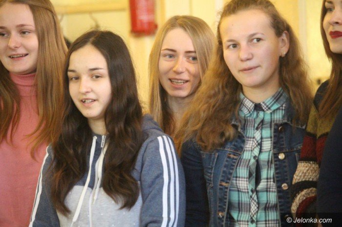 studenci-z-ukrainy-goscili-w-jeleniej-gorze-foto-67060
