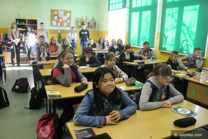 studenci-z-ukrainy-goscili-w-jeleniej-gorze-foto-67060