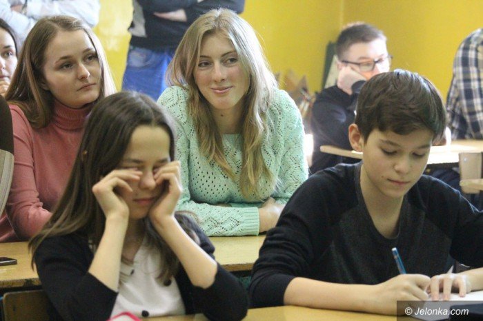 studenci-z-ukrainy-goscili-w-jeleniej-gorze-foto-67060