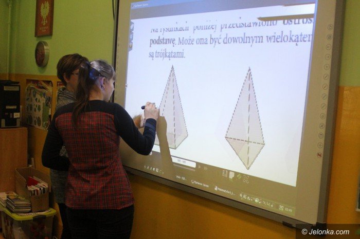 studenci-z-ukrainy-goscili-w-jeleniej-gorze-foto-67060