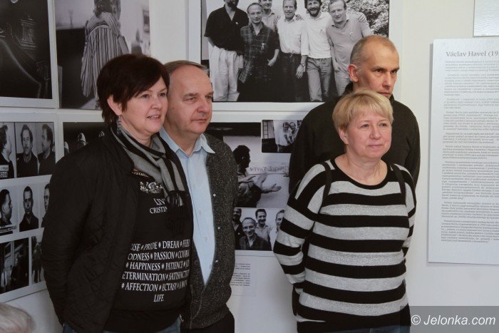vaclav-havel-na-fotografii-w-domu-hauptmannow-foto-67064