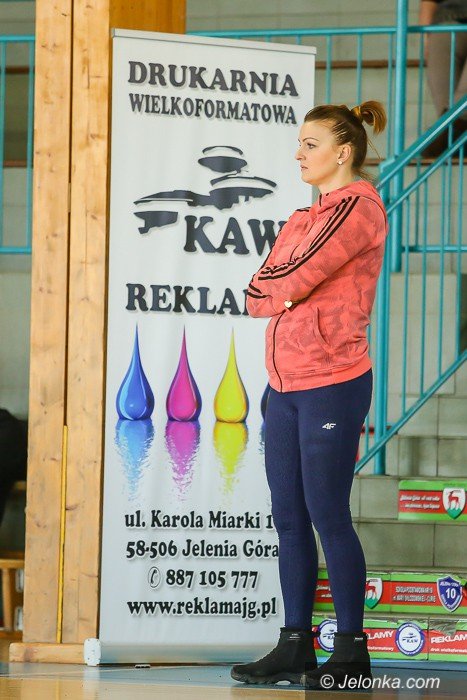 zwyciestwo-juniorek-mks-mos-karkonoszy-foto-67073