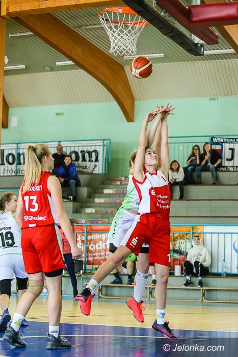 zwyciestwo-juniorek-mks-mos-karkonoszy-foto-67073