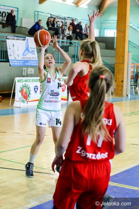 zwyciestwo-juniorek-mks-mos-karkonoszy-foto-67073