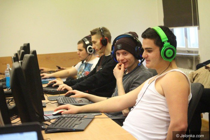 liga-csgo-wystartowaa-foto-67082