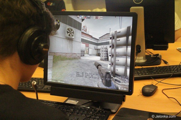 liga-csgo-wystartowaa-foto-67082