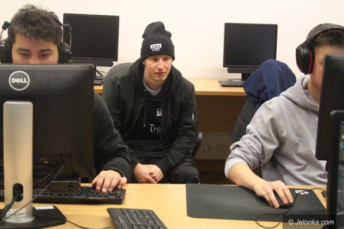 liga-csgo-wystartowaa-foto-67082